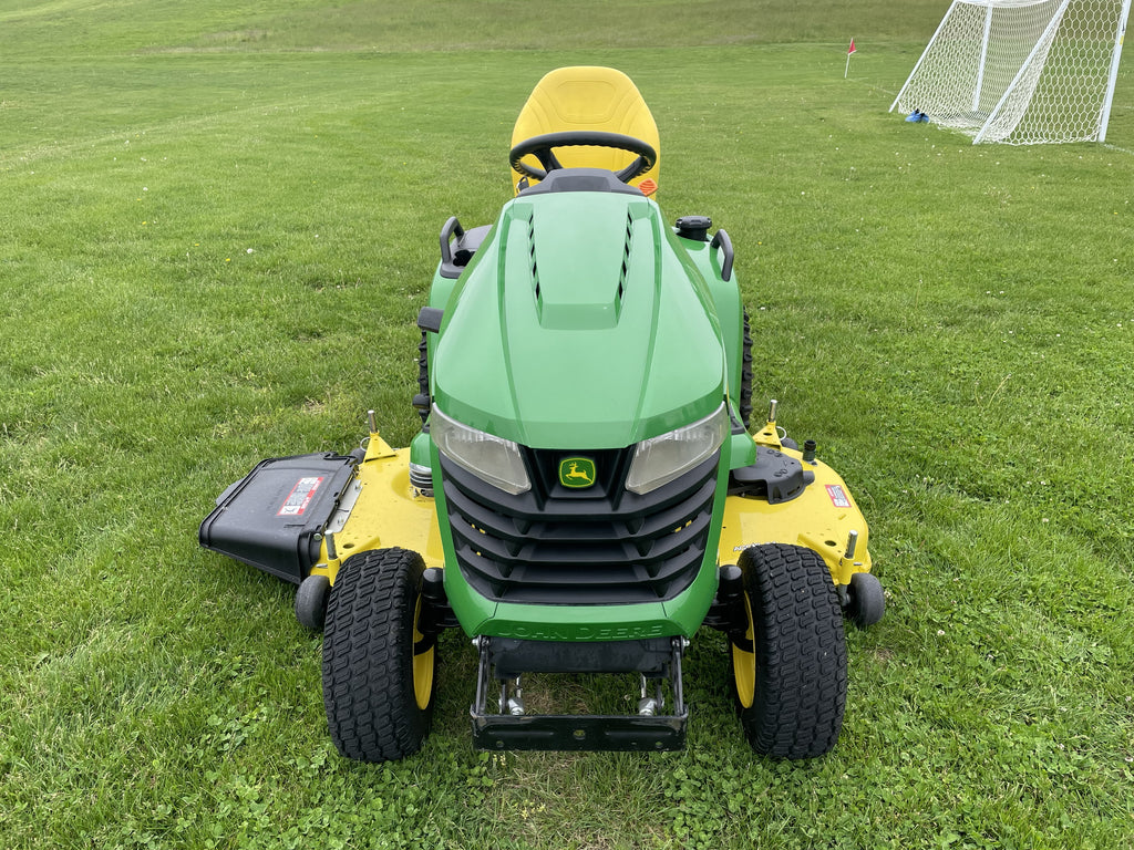 John Deere X580 Garden Tractor