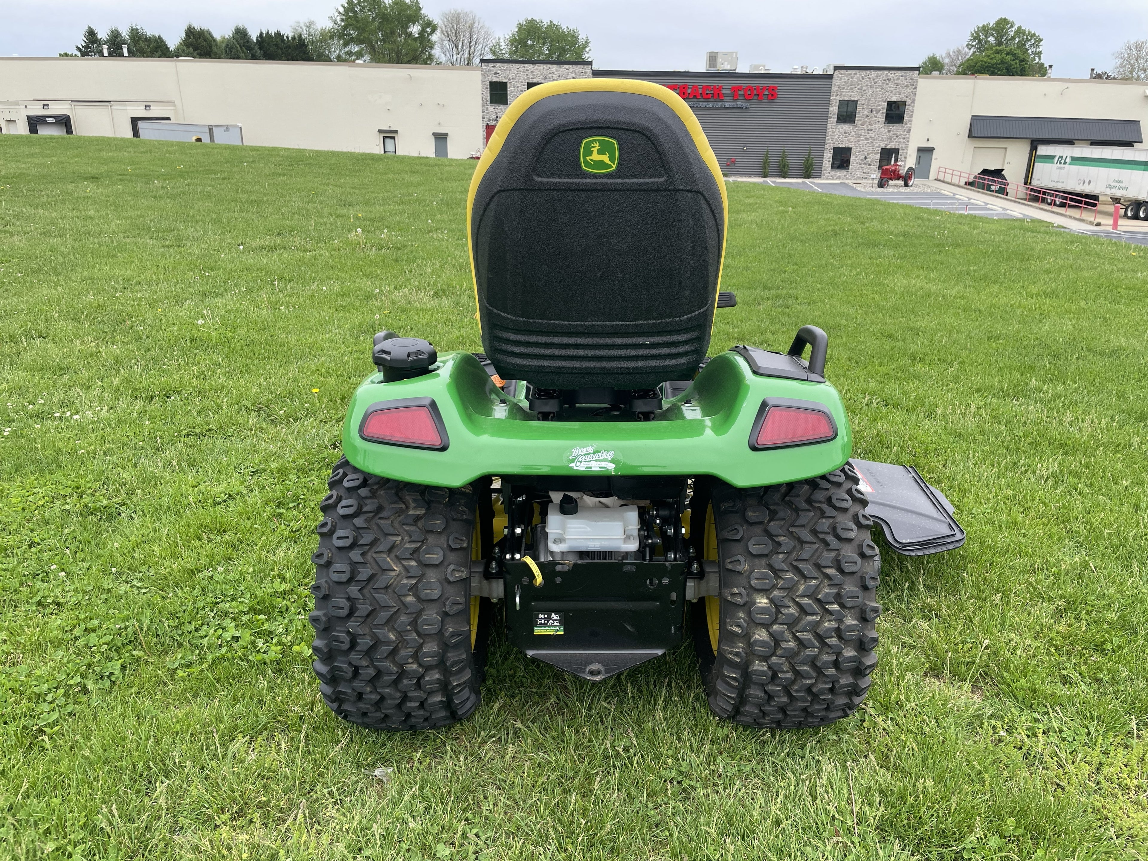 John Deere X580 Garden Tractor