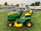 John Deere X350 Lawn Tractor