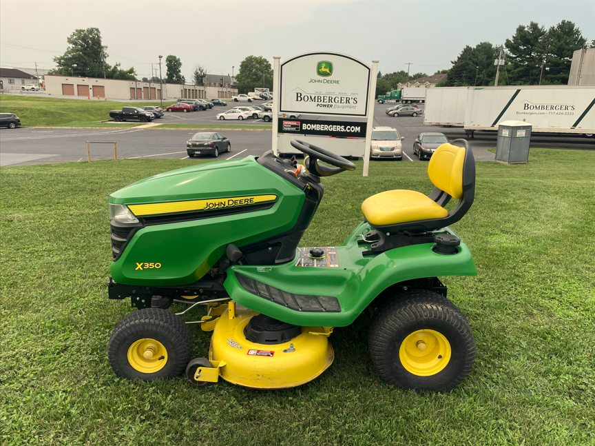 John Deere X350 Lawn Tractor