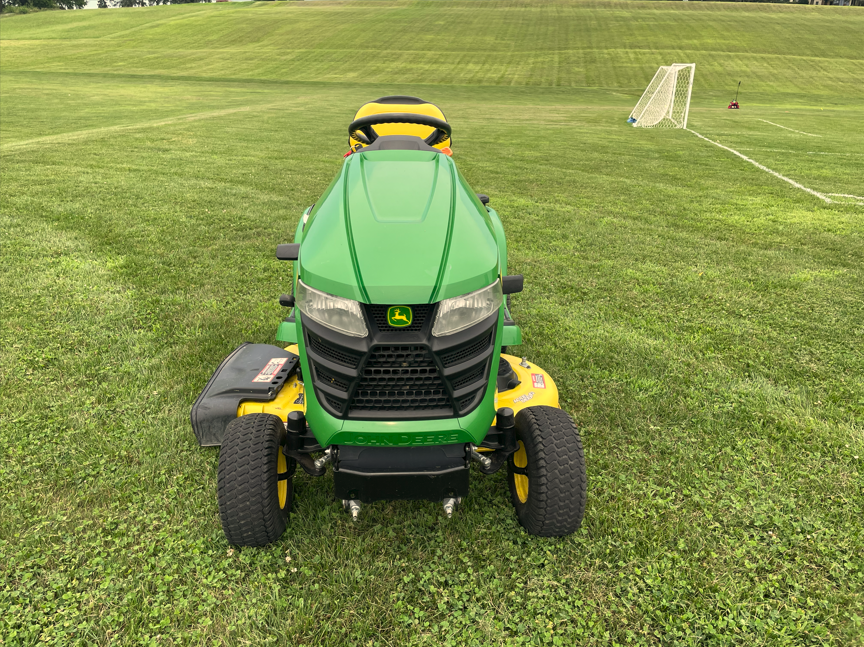 John Deere X350 Lawn Tractor