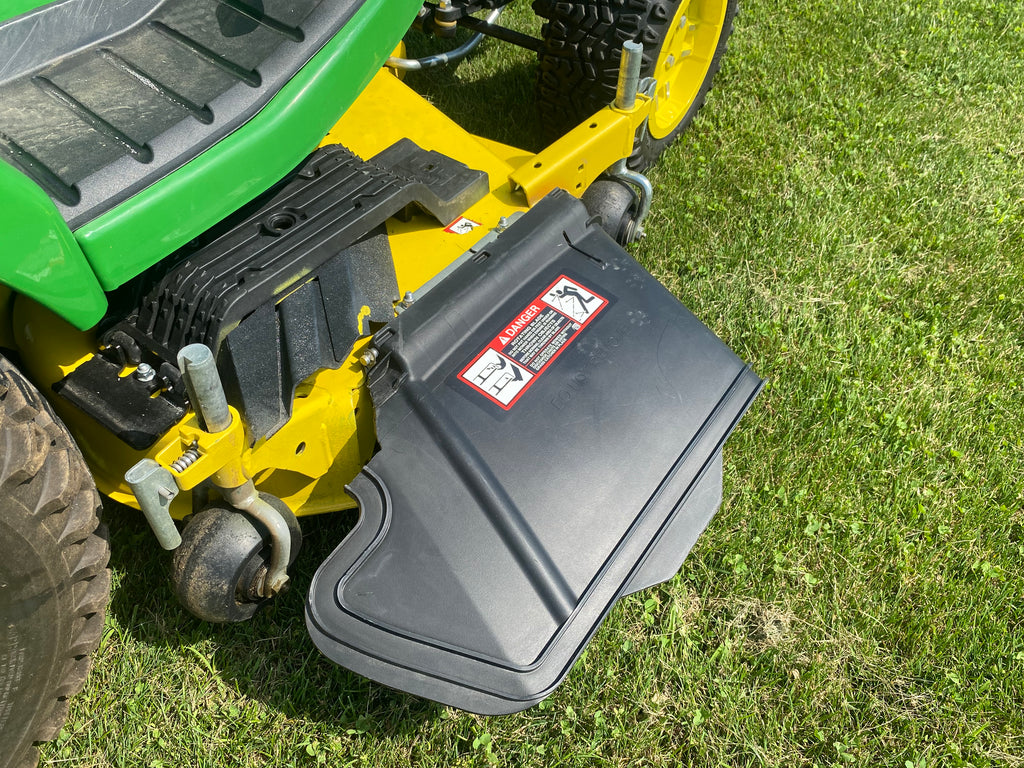 John Deere X758 Garden Tractor