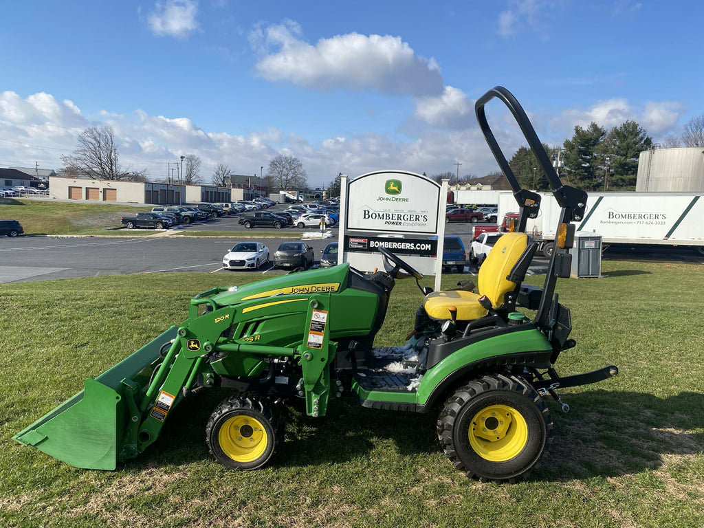John Deere 1025R Compact