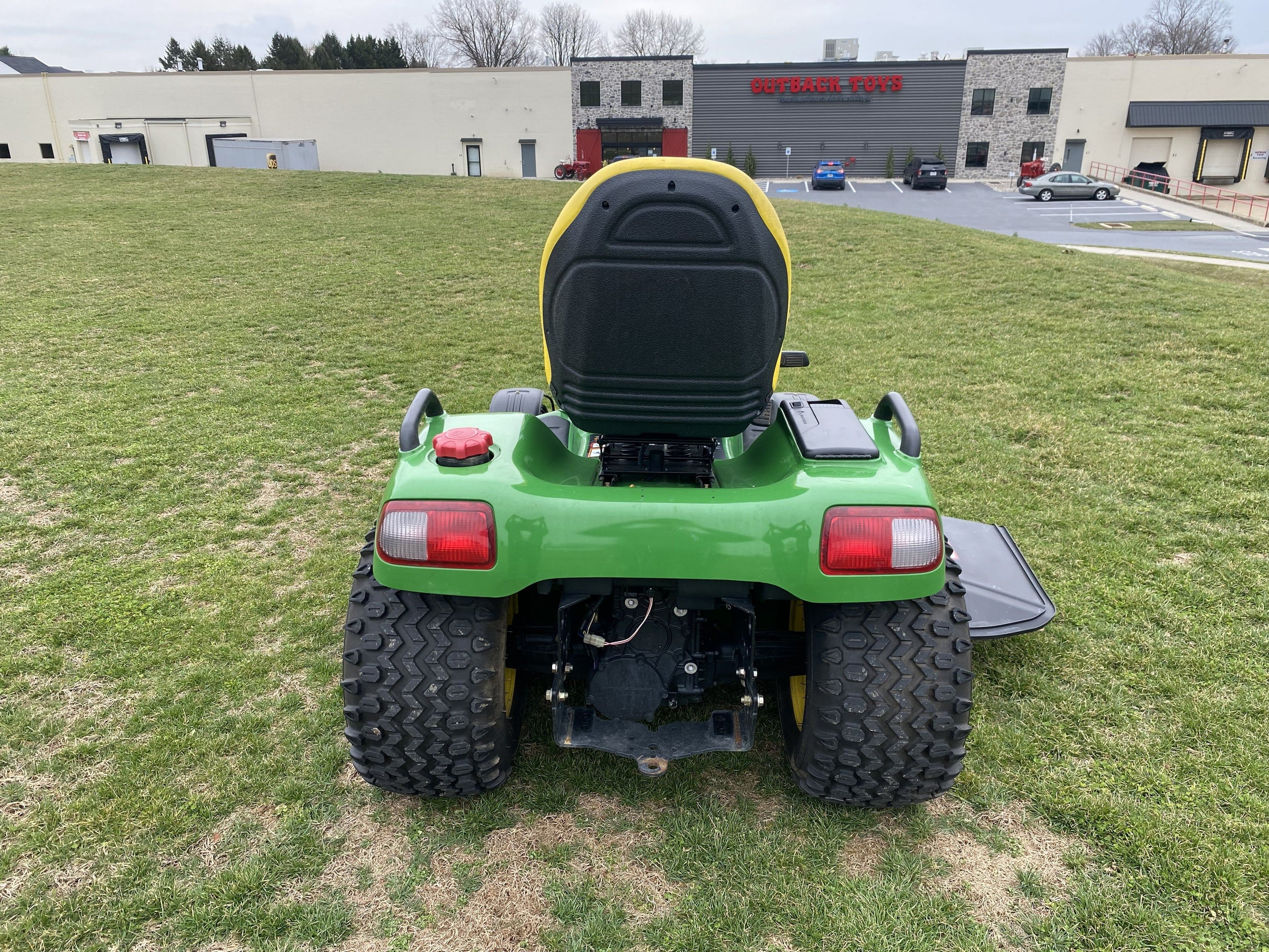 John Deere X748 Garden Tractor